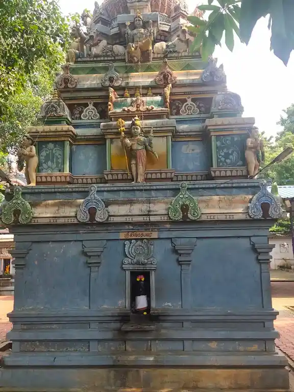 Arulmigu Theertheswarar Temple, Baraniputhur - 600122 அருள்மிகு தீர்த்தீஸ்வரர் திருக்கோயில், Baraniputhur - 600122, Kancheepuram - Ancient Temple Architecture and History Image 4