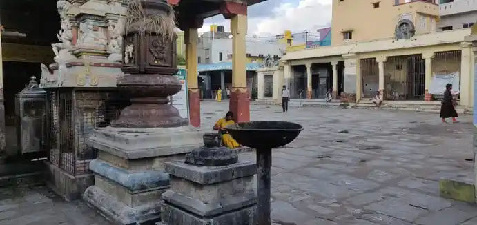 Arulmigu Theertheswarar Temple, Tiruvallur - 602001
