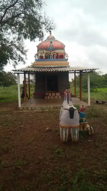 Arulmigu Thekamalai Ayyanar Temple, Thavalaveeranpatti - 621305