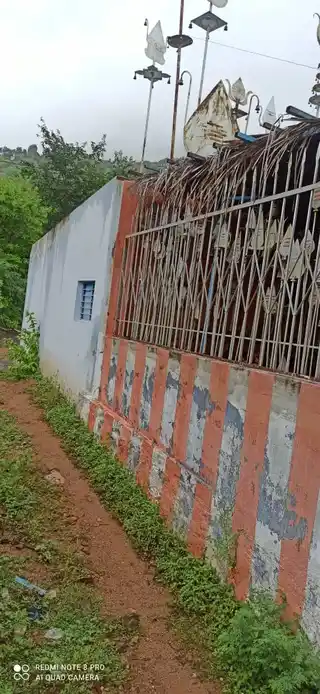 Arulmigu Thekkamalai Ayyanar Temple, Thoppanayakanpatti - 621307 Arulmigu Thekkamalai Ayyanar Temple, Thoppanayakanpatti - 621307, Thiruchirappalli - Ancient Temple Architecture and History Image 3