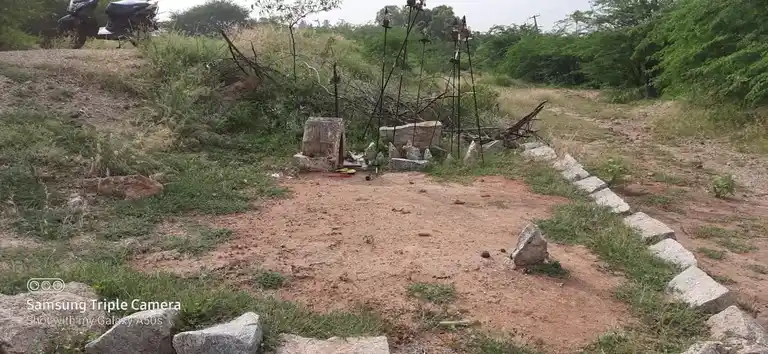 Arulmigu Thekkamalai Kannimaar Temple, Palappatty - 624710 அருள்மிகு தேக்கமலை கன்னிமார் திருகோயில், பாலப்பட்டி - 624710, Dindigul - Ancient Temple Architecture and History Image 4