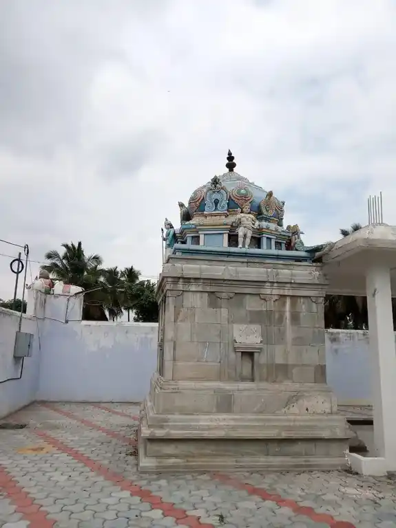 Arulmigu Thenneswarar Sengandi Vinayagar Temple, Kanjapalli - 641653 அருள்மிகு தேனீஸ்வரர் மற்றும் செங்கண்டி விநாயகர் திருக்கோயில், Kanjapalli - 641653, Coimbatore - Ancient Temple Architecture and History Image 6