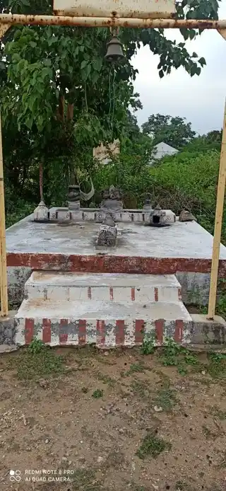 Arulmigu Theppakula Vinayagar Temple, Latchampatti - 621307