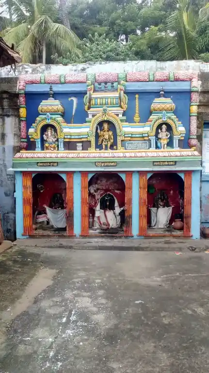Arulmigu Theradi Maadan Temple, Shenkottai - 627809