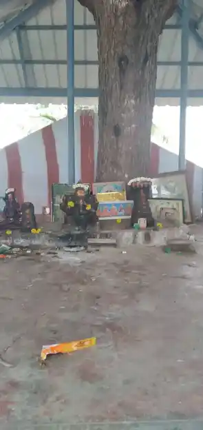 Arulmigu Theradi Vinayagar Temple, Edaiyakottai - 624704 அமி. தேரடி விநாயகர் திருக்கோயில், Edaiyakottai - 624704, Dindigul - Ancient Temple Architecture and History Image 3