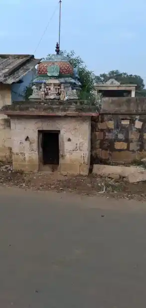 Arulmigu Theradi Vinyagar Temple, Varakuppai - 621711 ArulmiguTheradi Vinyagar Temple, Varakuppai - 621711, Thiruchirappalli - Ancient Temple Architecture and History Image 2