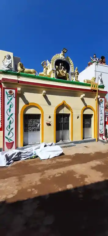 Arulmigu Therku Katcchakariamman Temple, Manditoppu - 628503 அருள்மிகு தெற்கு காச்சக்காரியம்மன் திருக்கோயில், Manditoppu - 628503, Thoothukudi - Ancient Temple Architecture and History Image 4