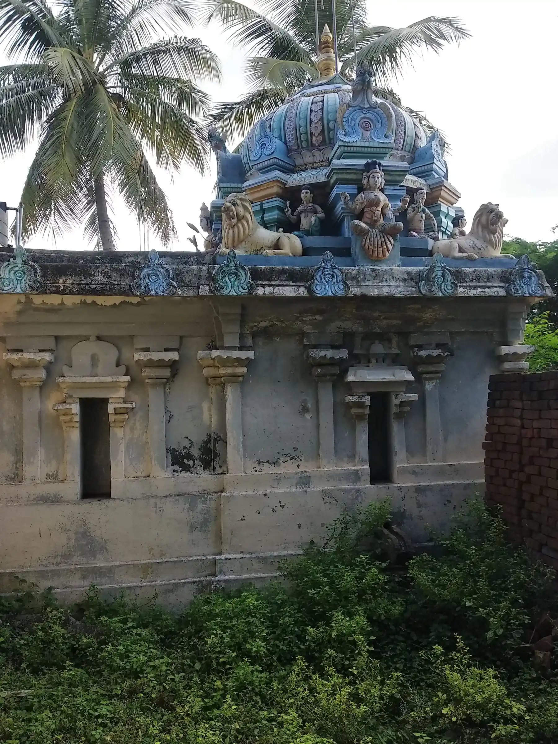 Arulmigu Thillai Mariyamman Temple, Alangudi - 612801 அருள்மிகு தில்லைமாரியம்மன் திருக்கோயில், ஆலங்குடி, Alangudi - 612801, Thiruvarur - Ancient Temple Architecture and History Image 2