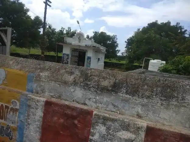 Arulmigu Thimaraya Perumal Temple, Veeralimayanpatty - 624220 அருள்மிகு திம்மராயப்பெருமாள் திருக்கோயில், Veeralimayanpatty - 624220, Dindigul - Ancient Temple Architecture and History Image 3