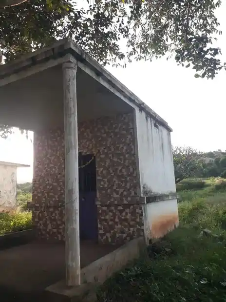 Arulmigu Thimmaraya Swamy Temple, Bevunatham - 635118 அருள்மிகு திம்மராயசாமி திருக்கோயில், Bevunatham - 635118, Krishnagiri - Ancient Temple Architecture and History Image 3