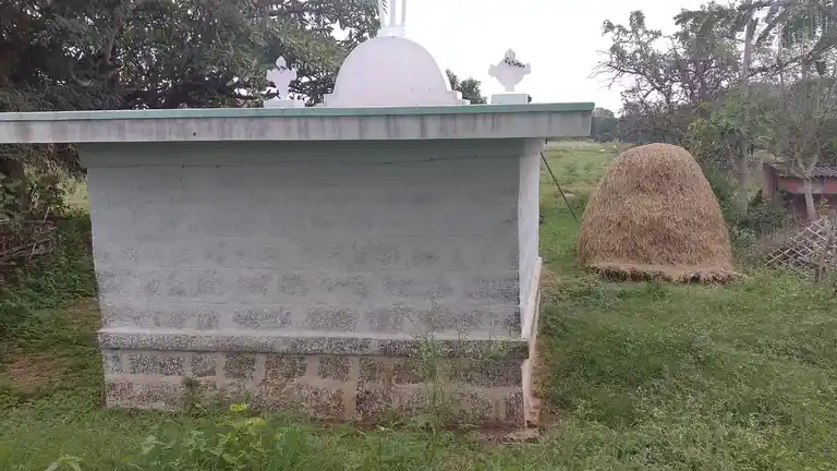 Arulmigu Thimmaraya Swamy Temple, Kotturmalai - 636810 Arulmigu Thimmaraya Swamy Temple, Kotturmalai - 636810, Dharmapuri - Ancient Temple Architecture and History Image 2