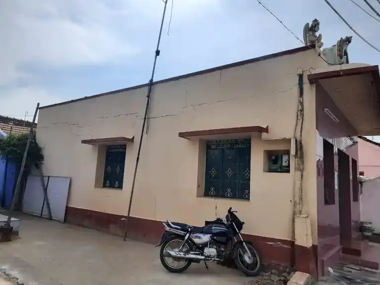 Arulmigu Thimmaraya Swamy Temple, Mittadinnahalli - 636804 அருள்மிகு திம்மராயசாமி திருக்கோயில், Mittadinnahalli - 636804, Dharmapuri - Ancient Temple Architecture and History Image 3