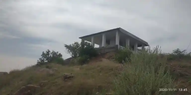 Arulmigu Thimmaraya Swamy Temple, Mungilmaduvu - 636810 அருள்மிகு திம்மராயசாமி திருக்கோயில், Mungilmaduvu - 636810, Dharmapuri - Ancient Temple Architecture and History Image 4