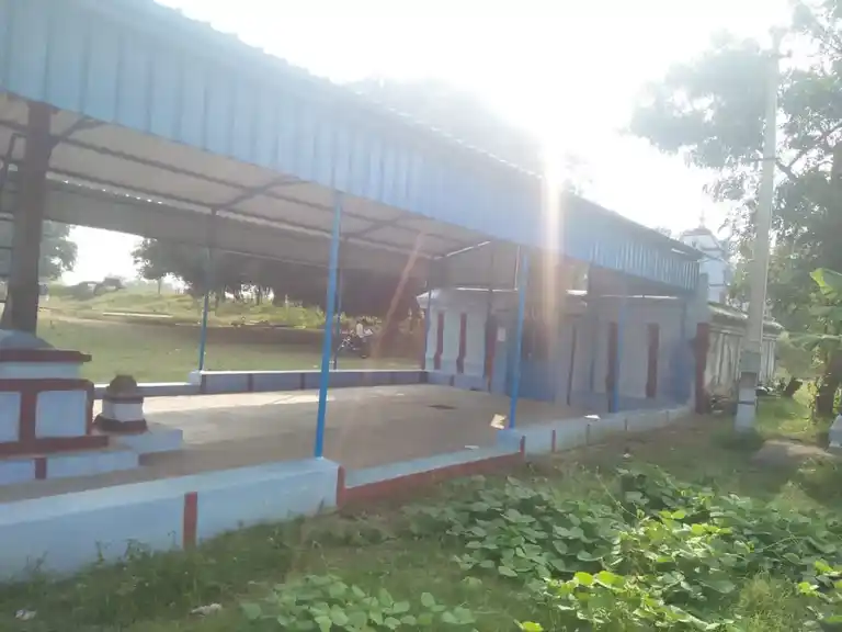 Arulmigu Thimmaraya Swamy Temple, Palavadi - 636809 அருள்மிகு திம்மராயசாமி திருக்கோயில், Palavadi - 636809, Dharmapuri - Ancient Temple Architecture and History Image 2