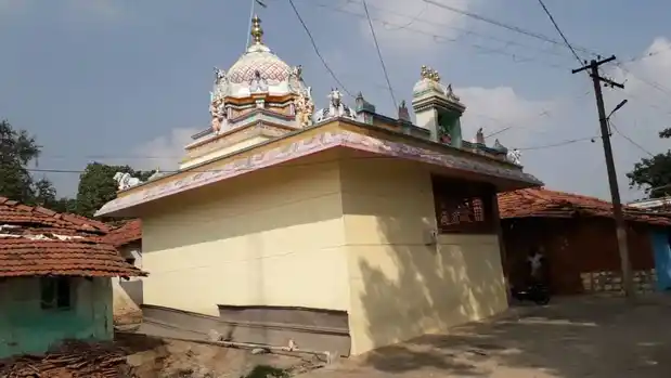 Arulmigu Thimmaraya Swamy Temple, Pillari Agraharam - 635107 அருள்மிகு திம்மராயசாமி திருக்கோயில், Pillari Agraharam - 635107, Krishnagiri - Ancient Temple Architecture and History Image 3