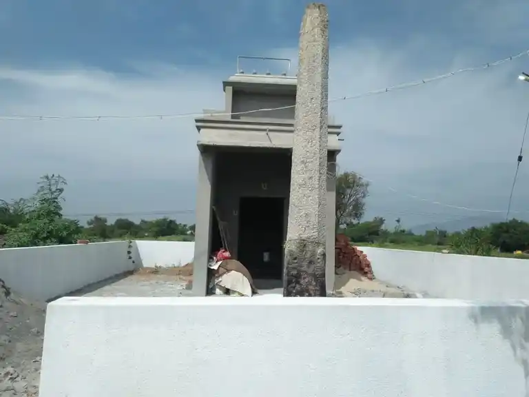 Arulmigu Thimmaraya Swamy Temple, Sirugallur - 636810 அருள்மிகு திம்மராயசாமி திருக்கோயில், Sirugallur - 636810, Dharmapuri - Ancient Temple Architecture and History Image 4