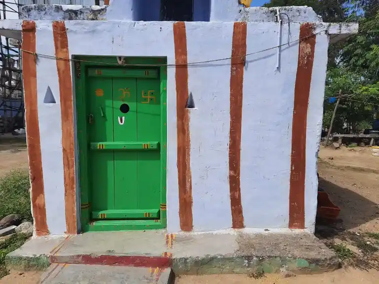Arulmigu Thimmaraya Swamy Temple, Thithiyopanahalli - 636809 Arulmigu Thimmaraya Swamy Temple, Thithiyopanahalli - 636809, Dharmapuri - Ancient Temple Architecture and History Image 3