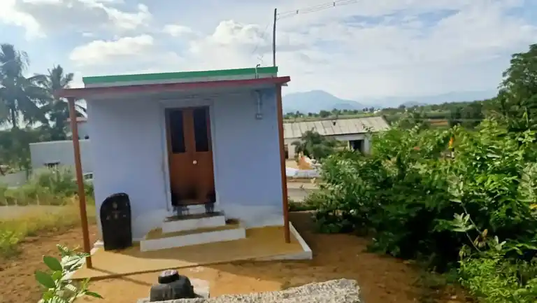 Arulmigu Thimmarayaperumal Temple, Pannavadi, Thinnapatty - 636303 அருள்மிகு திம்மராயப்பெருமாள் திருக்கோயில், Pannavadi, Thinnapatty - 636303, Salem - Ancient Temple Architecture and History Image 4