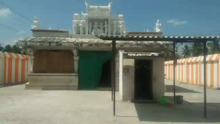 Arulmigu Thimmarayaperumal Temple, Thevur - 637104 அருள்மிகு திம்மராய பெருமாள் திருக்கோயில், Thevur - 637104, Salem - Ancient Temple Architecture and History Image 4