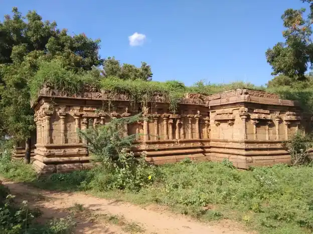 Arulmigu Thimmarayapperumal Temple, A. Kamachipuram - 625520 அருள்மிகு திம்மராயப்பெருமாள் திருக்கோயில், A. Kamachipuram - 625520, Theni - Ancient Temple Architecture and History Image 4