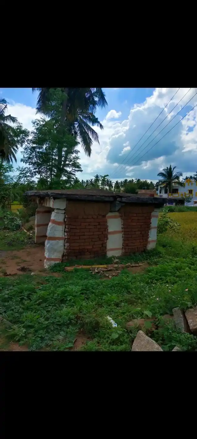 Arulmigu Thimmarayaswamy Temple, Avathanapatti - 635002 அருள்மிகு திம்மராயசுவாமி திருக்கோயில், அவதானப்பட்டி - 635002, Krishnagiri - Ancient Temple Architecture and History Image 2