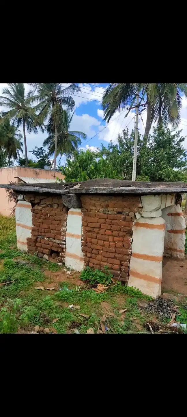 Arulmigu Thimmarayaswamy Temple, Avathanapatti - 635002 அருள்மிகு திம்மராயசுவாமி திருக்கோயில், அவதானப்பட்டி - 635002, Krishnagiri - Ancient Temple Architecture and History Image 4