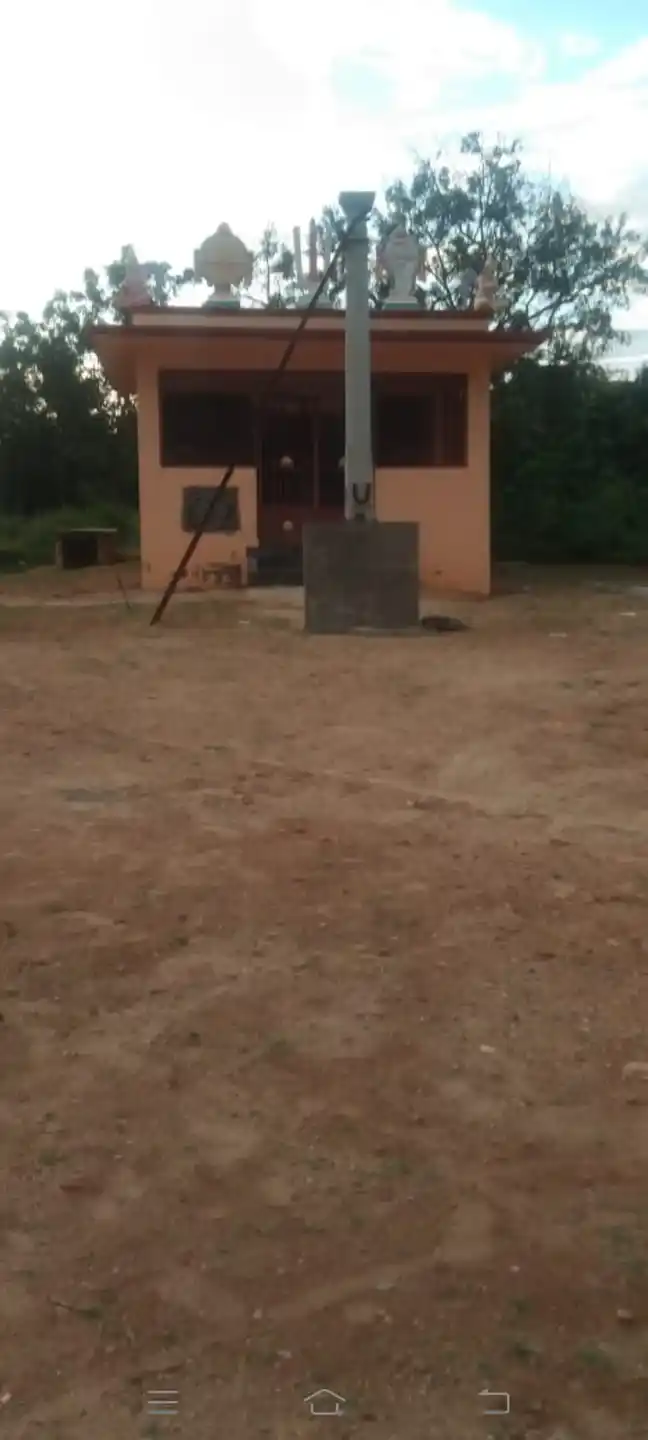 Arulmigu Thimmarayaswamy Temple, Chinnamattarapalli - 635120 அருள்மிகு திம்மராய சுவாமி திருக்கோயில், சின்னமட்டாரப்பள்ளி - 635120, Krishnagiri - Ancient Temple Architecture and History Image 2