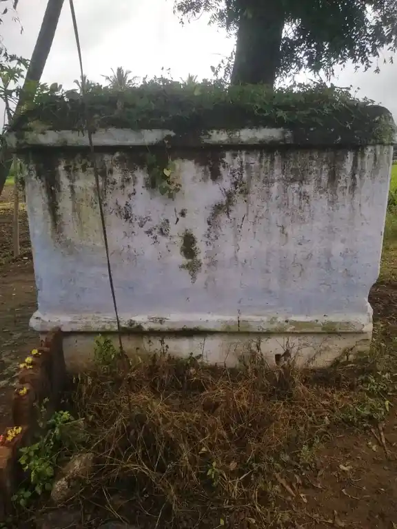 Arulmigu Thimmarayaswamy Temple, Ennegolpudur - 635116 அருள்மிகு திம்மராயசுவாமி திருக்கோயில், எண்ணேகொள்புதூர் - 635116, Krishnagiri - Ancient Temple Architecture and History Image 3