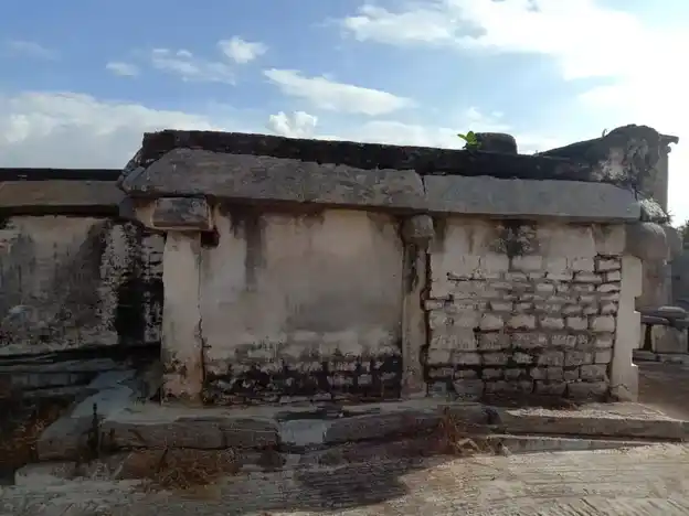 Arulmigu Thimmarayaswamy Temple, Ettipalli - 635117 Temple