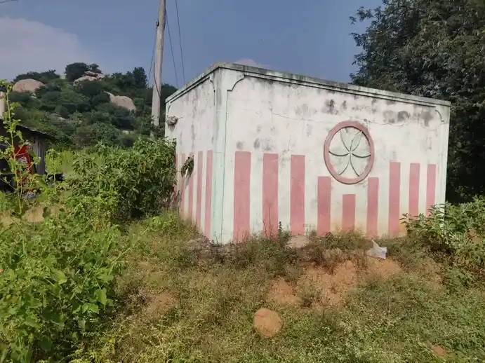 Arulmigu Thimmarayaswamy Temple, Immidinaikkanahalli - 635107 Arulmigu Thimmarayaswamy Temple, Immidinaikkanahalli - 635107, Krishnagiri - Ancient Temple Architecture and History Image 3
