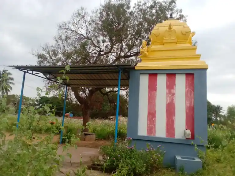 Arulmigu Thimmarayaswamy Temple, Kanthikuppam - 635104 அருள்மிகு திம்மராய சுவாமி திருக்கோயில், கந்திகுப்பம் - 635104, Krishnagiri - Ancient Temple Architecture and History Image 4