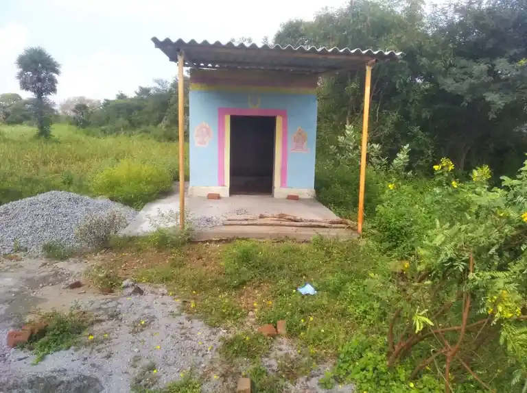 Arulmigu Thimmarayaswamy Temple, Kattagaram - 635206 Arulmigu Thimmarayaswamy Temple, Kattagaram - 635206, Krishnagiri - Ancient Temple Architecture and History Image 3