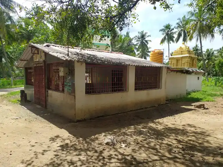 Arulmigu Thimmarayaswamy Temple, Malaiyandahalli - 635112 அருள்மிகு திம்மராயசுவாமி திருக்கோயில், மலையாண்டஹள்ளி - 635112, Krishnagiri - Ancient Temple Architecture and History Image 5