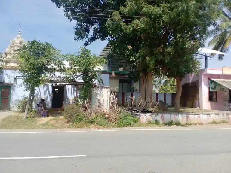 Arulmigu Thimmarayaswamy Temple, Mathanakuppam - 635120 அருள்மிகு திம்மராய சுவாமி திருக்கோயில், மாதனகு்ப்பம் - 635120, Krishnagiri - Ancient Temple Architecture and History Image 5