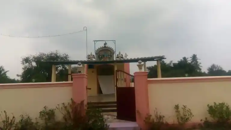 Arulmigu Thimmarayaswamy Temple, Naralapalli, Samalpatti - 635306 அருள்மிகு திம்மராயசாமி திருக்கோயில், Naralapalli, Samalpatti - 635306, Krishnagiri - Ancient Temple Architecture and History Image 4