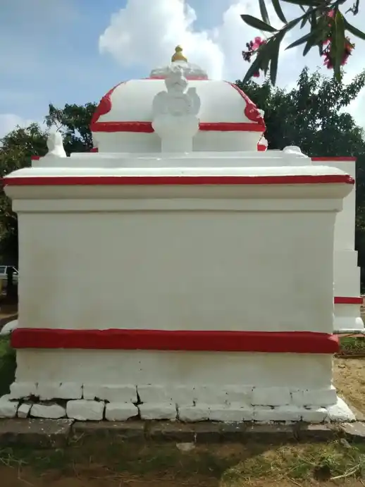 Arulmigu Thimmarayaswamy Temple, Near Barur Pond, Kilkuppam - 635206 Temple