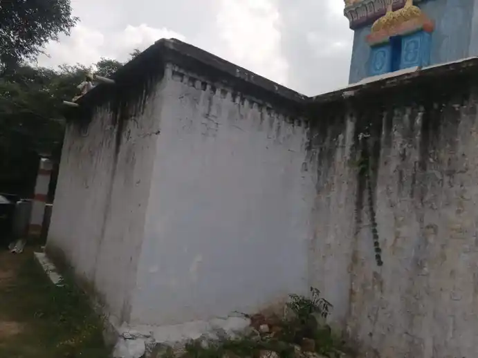 Arulmigu Thimmarayaswamy Temple, Periya Bommarasanapalle - 635121 அருள்மிகு திம்மராய சுவாமி திருக்கோயில், Periya Bommarasanapalle - 635121, Krishnagiri - Ancient Temple Architecture and History Image 3