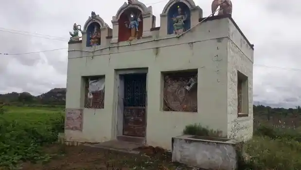 Arulmigu Thimmarayaswamy Temple, Seebam - 635117 Arulmigu Thimmarayaswamy Temple, Seebam - 635117, Krishnagiri - Ancient Temple Architecture and History Image 4