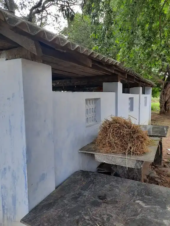 Arulmigu Thimmarayaswamy Temple, Sundekuppam - 635101 அருள்மிகு திம்மராயசுவாமி திருக்கோயில், சுண்டேகுப்பம் - 635101, Krishnagiri - Ancient Temple Architecture and History Image 3