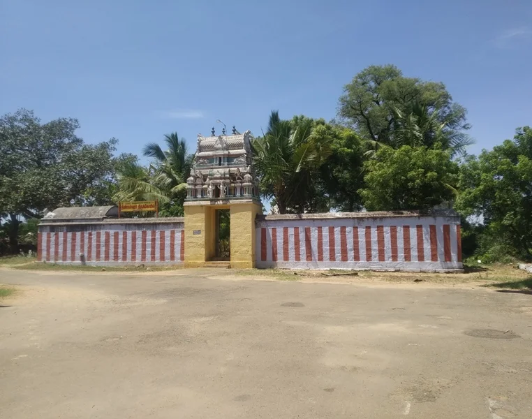 அருள்மிகு திண்டீஸ்வரர் மற்றும் வீரவிநாயகர் திருக்கோயில், Alangiyam, Dharapuram - 638657 - Main View