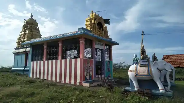 Arulmigu Thinnarudaiya Ayyanar Temple, Puthurvalasai, Puthurvalasai - 623502 அருள்மிகு. தின்னாருடைய அய்யனார் திருக்கோயில், Puthurvalasai, Puthurvalasai - 623502, Sivagangai - Ancient Temple Architecture and History Image 2