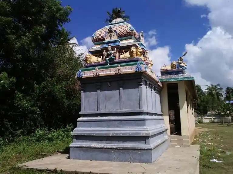 Arulmigu Thiraowbathiyamman Temple, Keelapadugai - 610103 அருள்மிகு திரௌபதியம்மன் திருக்கோயில், கீழப்படுகை - 610103, Thiruvarur - Ancient Temple Architecture and History Image 5