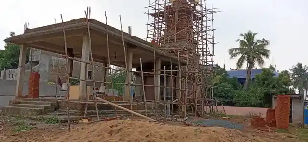 Arulmigu Thiravbathiyamman Temple, Sembulivaram - 600067 அருள்மிகு திரௌபதி அம்மன் திருக்கோயில், செம்புலிவரம் - 600067, Tiruvallur - Ancient Temple Architecture and History Image 2