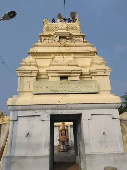 Arulmigu Thiripurandhageswarar Temple, Rampakkam - 605105 அருள்மிகு திரிபுராந்தகேஸ்வரர் திருக்கோயில், ராம்பாக்கம் - 605105, Viluppuram - Ancient Temple Architecture and History Image 4