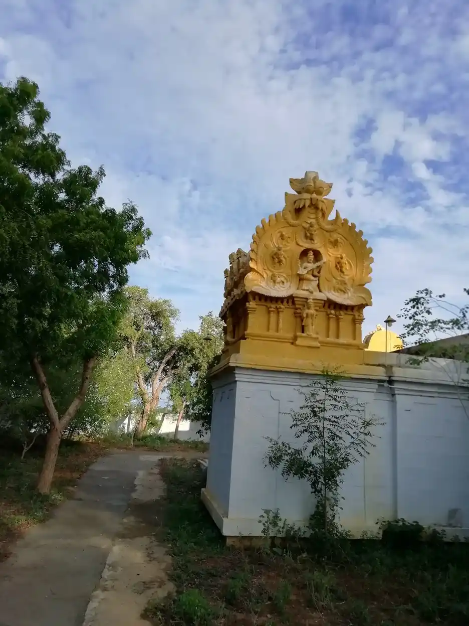 Arulmigu Thiripurantheeswarar Temple, Street End, Melappattam - 627351 அருள்மிகு திரிபுராந்தீஸ்வரர் திருக்கோயில், மேலப்பாட்டம் - 627351, Tirunelveli - Ancient Temple Architecture and History Image 3