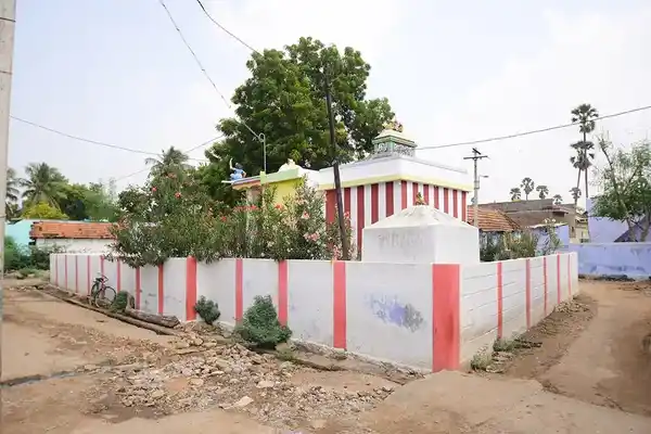 Arulmigu Thiripurasunthariamman Temple, Pettai - 627004 அருள்மிகு திரிபுரசுந்தரியம்மன் திருக்கோயில், Pettai - 627004, Tirunelveli - Ancient Temple Architecture and History Image 6