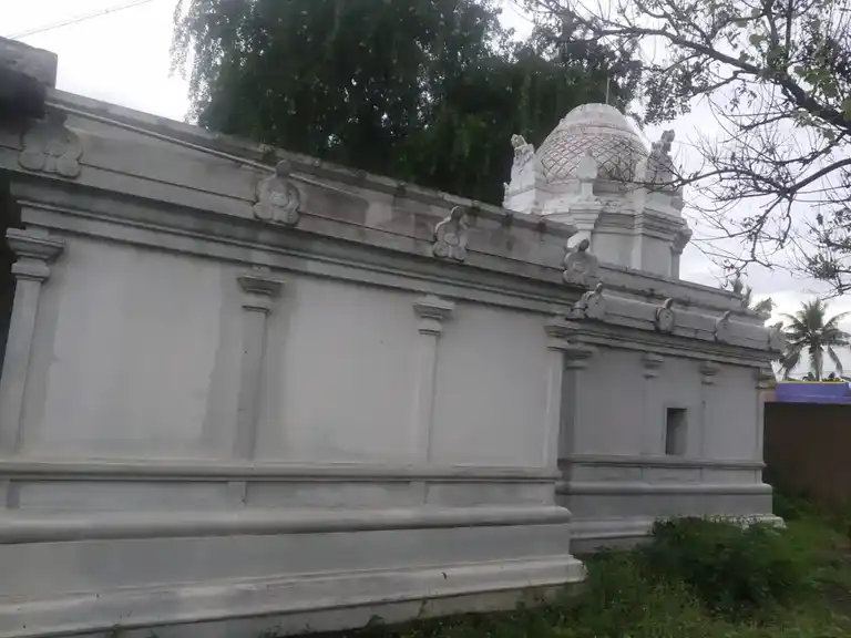 Arulmigu Thiropathai Amman Temple, Kolathur - 632301 அருள்மிகு திரௌபதியம்மன் திருக்கோயில், Kolathur - 632301, Tiruvannamalai - Ancient Temple Architecture and History Image 4