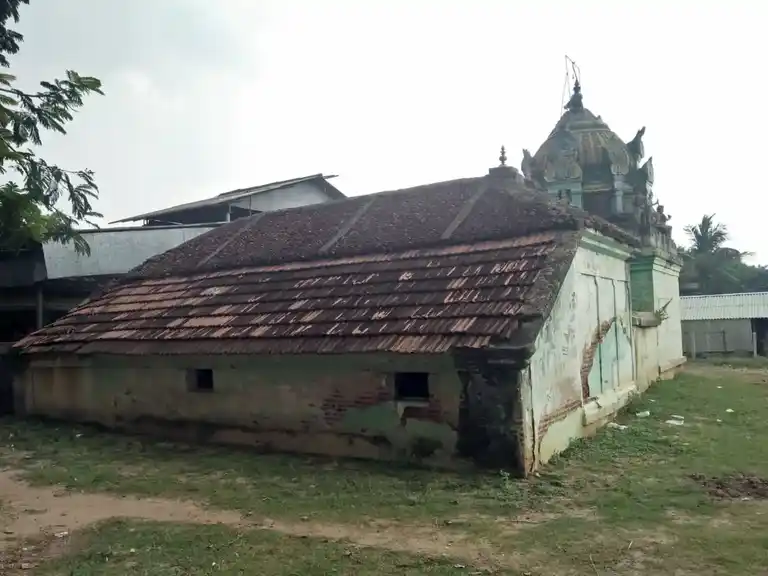 Arulmigu Thiropathaiyamman Temple, Nayakkarpalayam - 621715 Temple