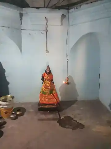 Arulmigu Thiroupathai Amman Temple, Kallakudi - 613204 Arulmigu Thiroupathai Amman Temple, Kallakudi - 613204, Thanjavur - Ancient Temple Architecture and History Image 7