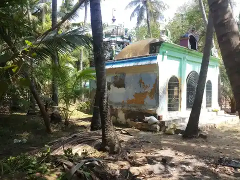 Arulmigu Thiroupathai Amman Temple, Karukudi - 613204 Arulmigu Thiroupathai Amman Temple, Karukudi - 613204, Thanjavur - Ancient Temple Architecture and History Image 6